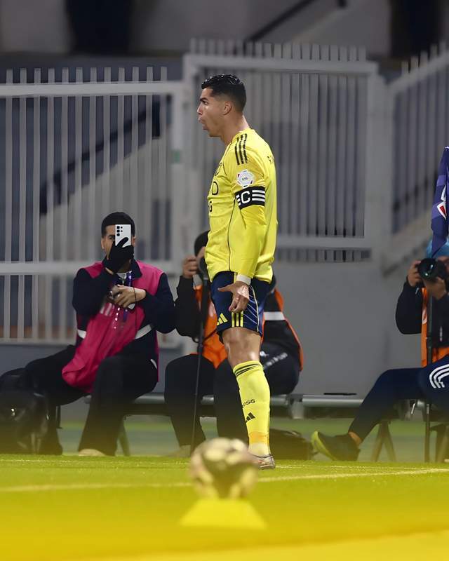 开云app-C罗制胜+解锁960球，连创3大纪录！2-1险胜保级队，胜利拒绝爆冷