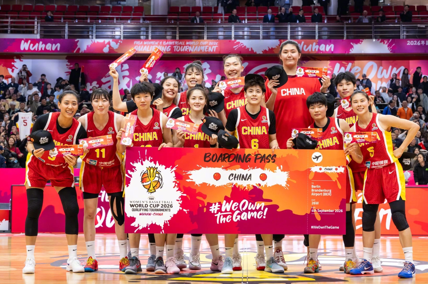 开云官网-两分钟9分+决胜5分！女篮31岁王牌连献关键球 隋菲菲：少有大心脏